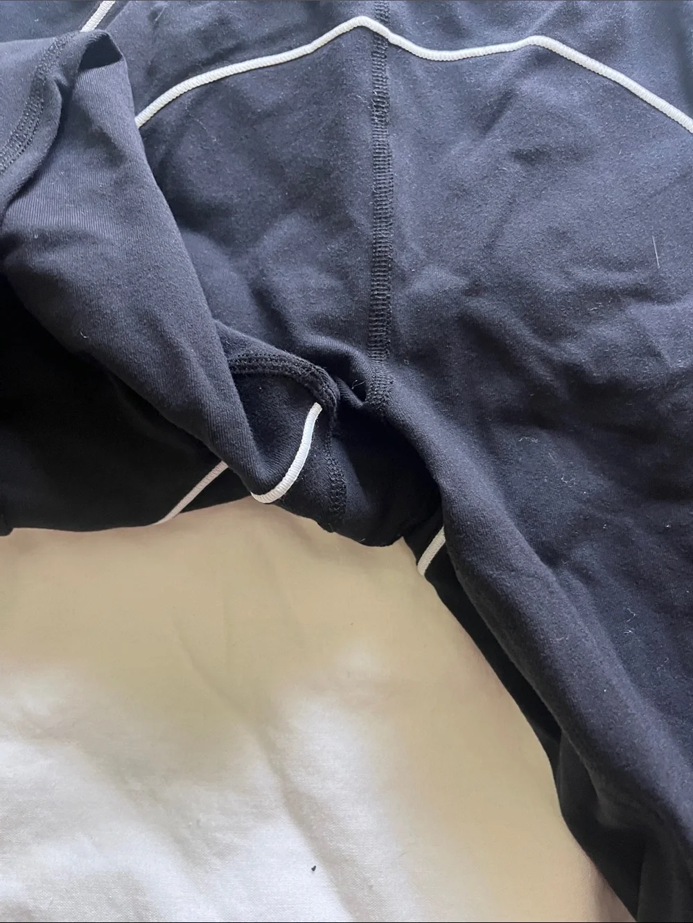 ALO Yoga soft black